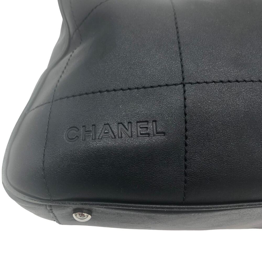 Authentic CHANEL Square Stitch CC Boston Bag Quilted Leather - Black - Large - Picture 5 of 16